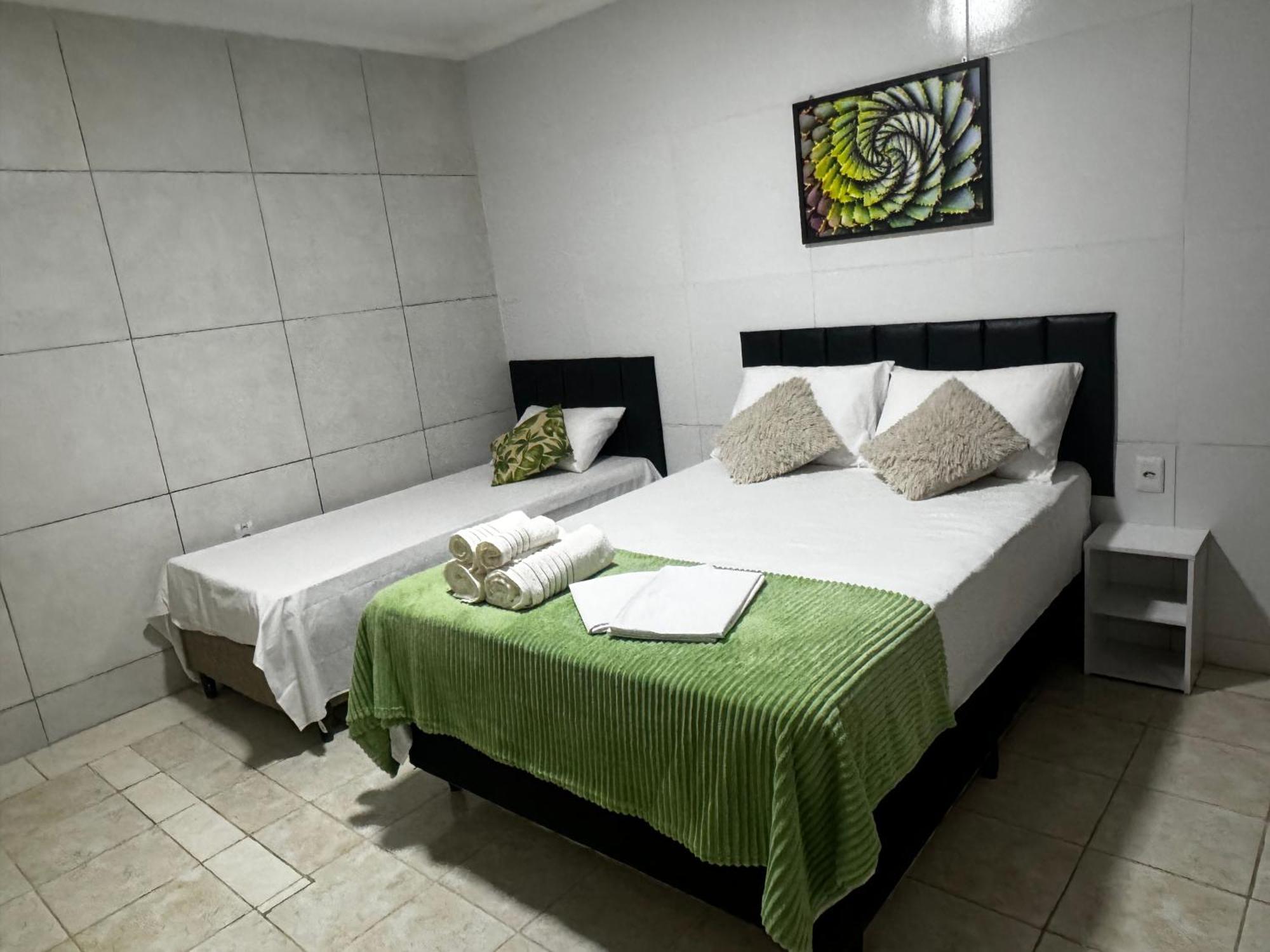- Aconchego Do Sol Homestay *